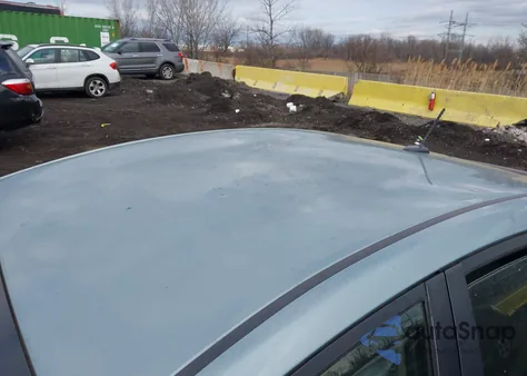 2014 Toyota Prius Four z USA, uszkodzony, nr VIN JTDKN3DU9E1809085